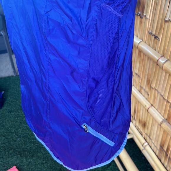 Marmot Trail Wind Jacket - Water
Repellent (For Women) - Picture 5 of 11